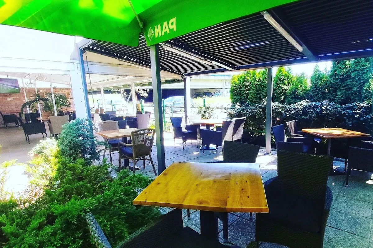 BookNoFees: Restaurace – Stara Sava – Zagreb – Stara Sava, foto 1
