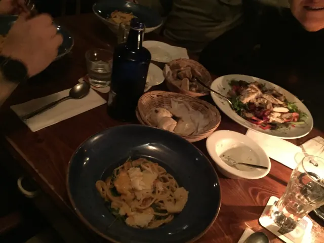 BookNoFees: Restaurace – Pizzeria-Enoteca Altes Spritzenhaus – Ense – Pizzerie a vinotéka Altes Spritzenhaus, foto 4