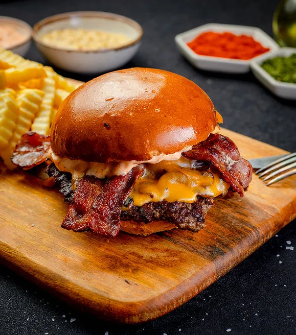 BookNoFees: Občerstvení – Boom Burger – Bucharest – Boom Burger, foto 2