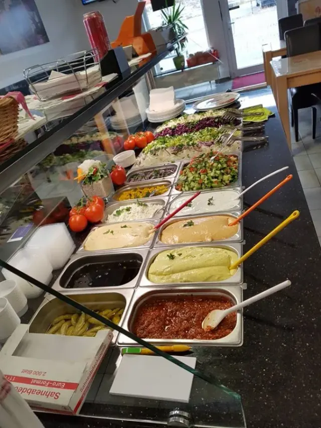 BookNoFees: Restaurace – Alladin Grill – Balve – Alladin Grill, foto 3