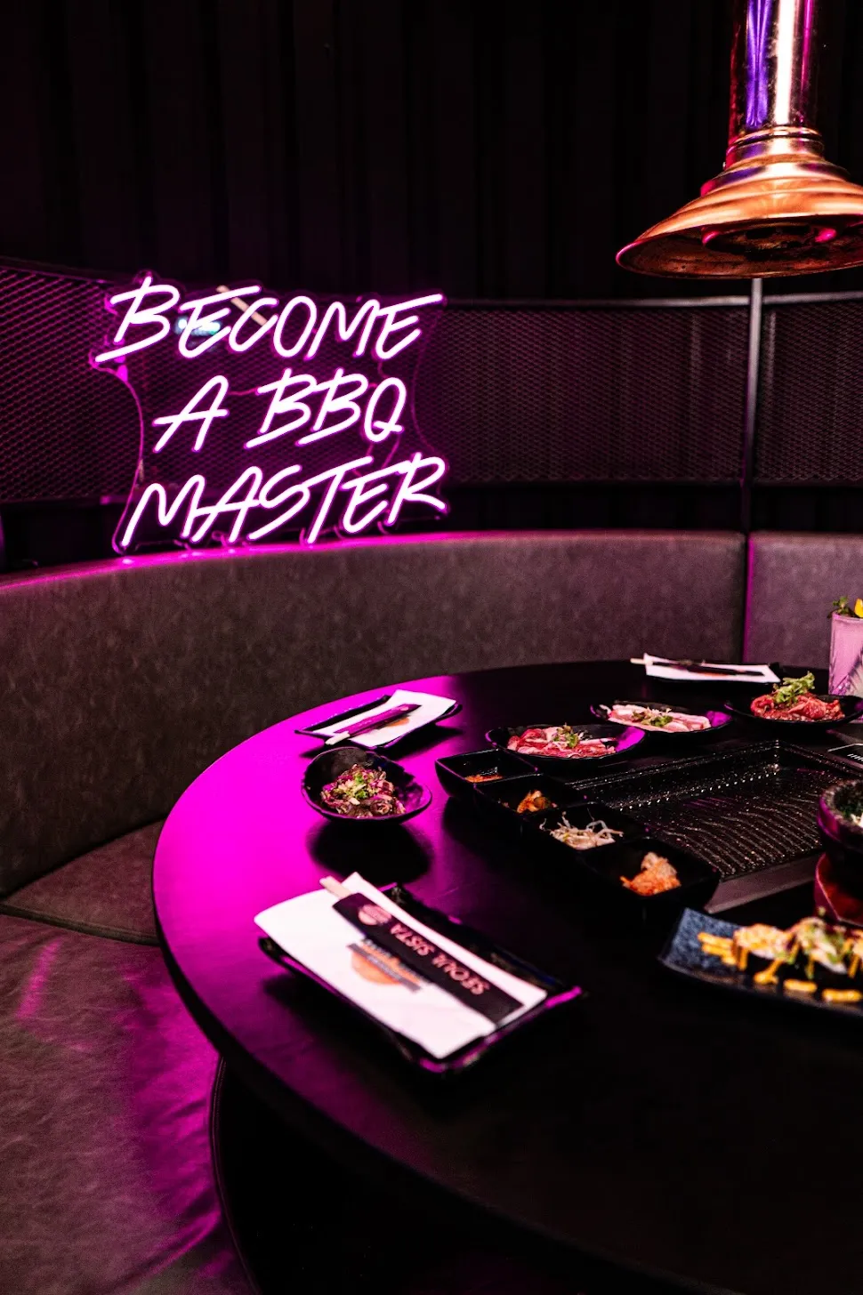 BookNoFees: Restaurace – Seoul Sista – Amsterdam – Soul Poslední, foto 1