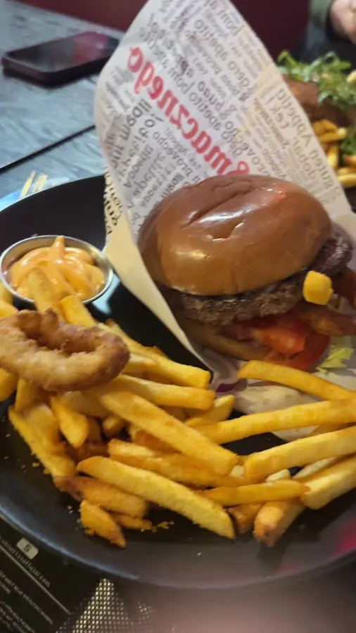 BookNoFees: Občerstvení – Annan Pippuri – Helsinki – Annan Pippuri, foto 3