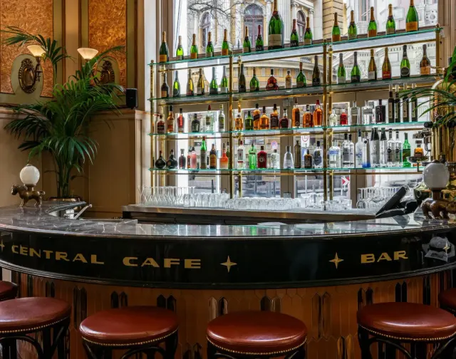 BookNoFees: Restaurace – Centrál Grand Cafe & Bar 1887 – Budapest – Centrál Grand Café & Bar 1887, foto 3