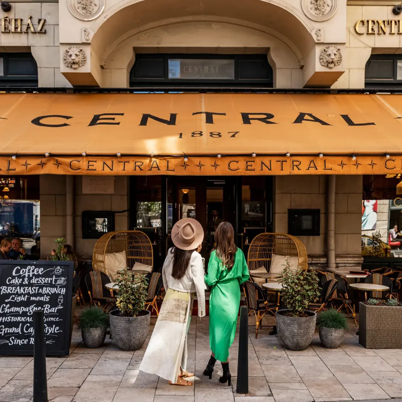 BookNoFees: Restaurace – Centrál Grand Cafe & Bar 1887 – Budapest – Centrál Grand Café & Bar 1887, foto 1