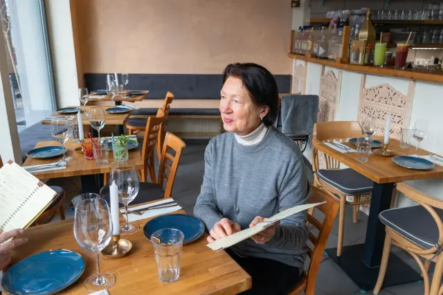 BookNoFees: Restaurace – Salamat – Berlin – Děkuji, foto 3