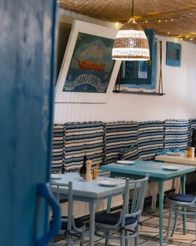 BookNoFees: Restaurace – Santorini – Warsaw – Santorini, foto 2
