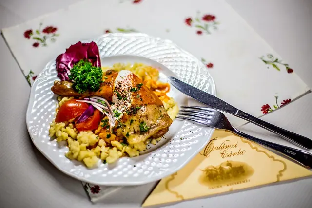 BookNoFees: Restaurace – Csalánosi Csárda – Budapest – Hostinec Csalánosi, foto 2
