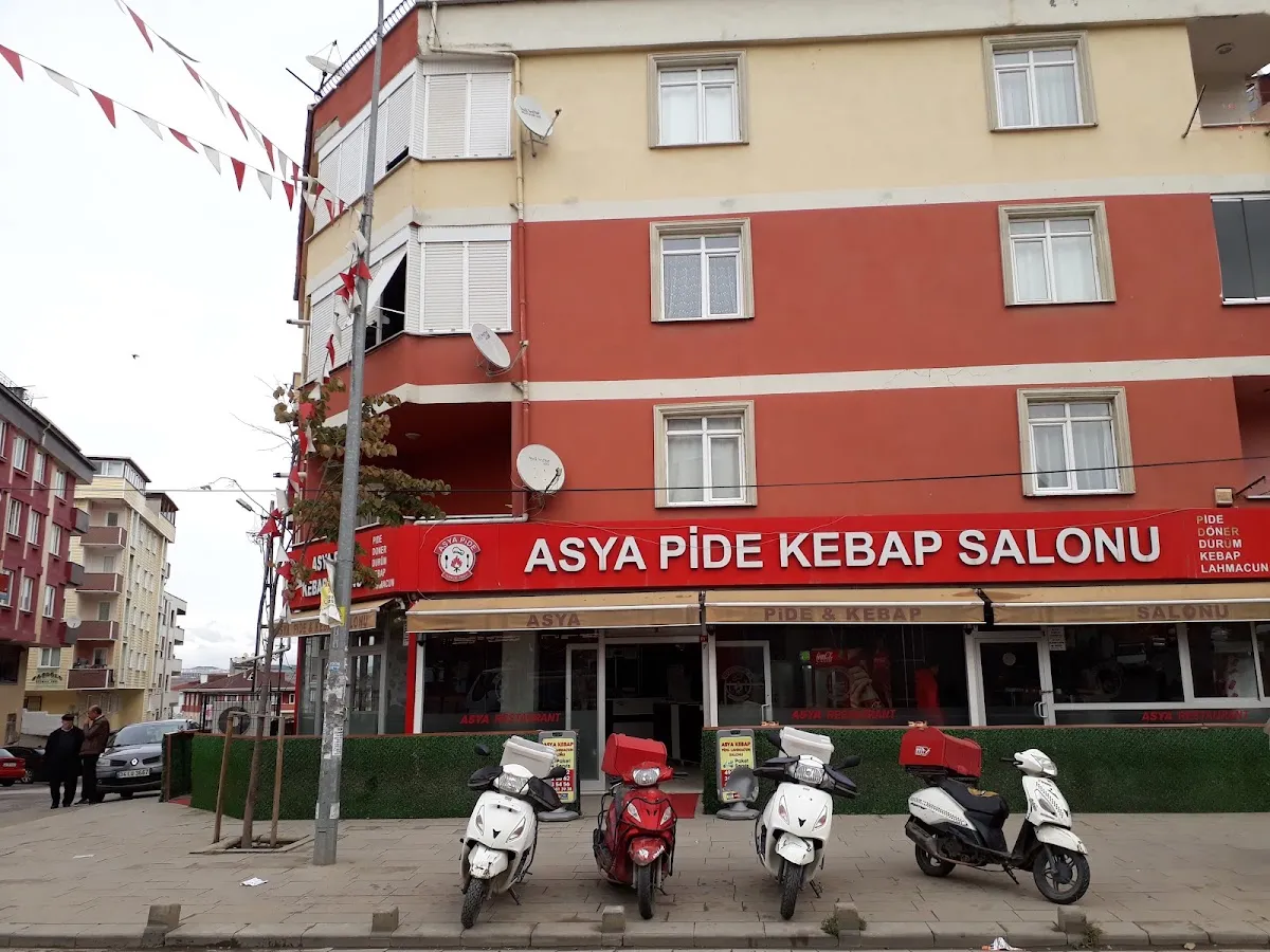 BookNoFees: Restaurace – Asya Pide Kebap Salonu – Istanbul – Asya Pide Kebap Restaurace, foto 1