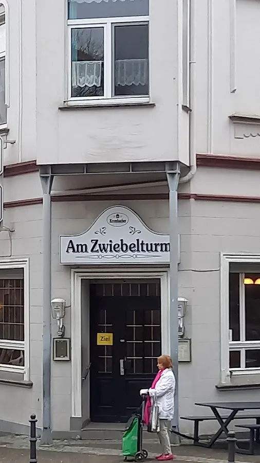BookNoFees: Restaurace – Am Zwiebelturm – Sprockhövel – U cibulové věže, foto 1