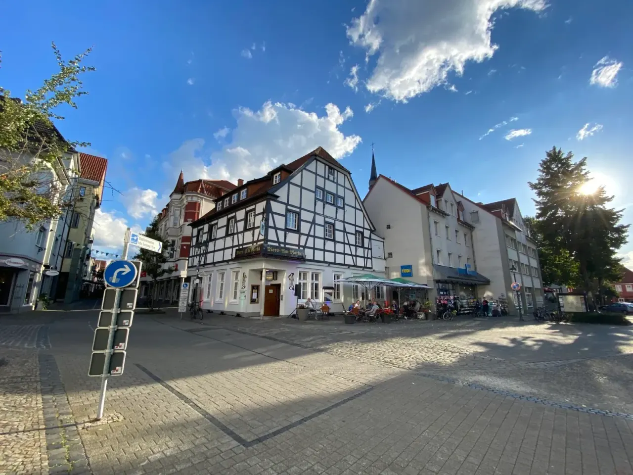 BookNoFees: Restaurace – Altes Gasthaus Diers am Markt – Werl – Stará hospoda Diers na náměstí, foto 1