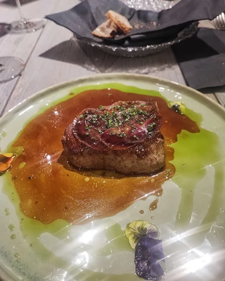 BookNoFees: Restaurace – Breg – Ljubljana – Pobřeží, foto 1