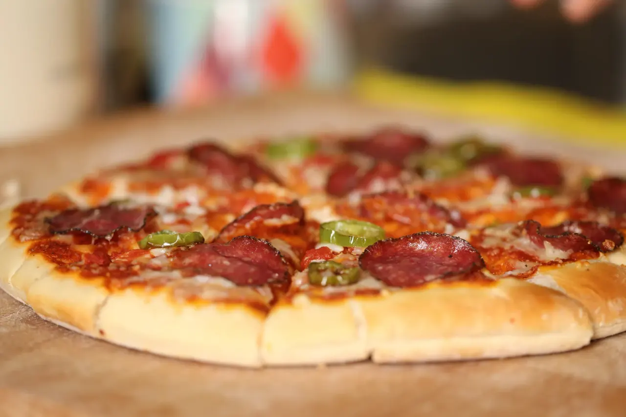 BookNoFees: Restaurace – Stehpizzeria Da Franco – Plettenberg – Pizzerie s obsluhou u stolu Da Franco, foto 1