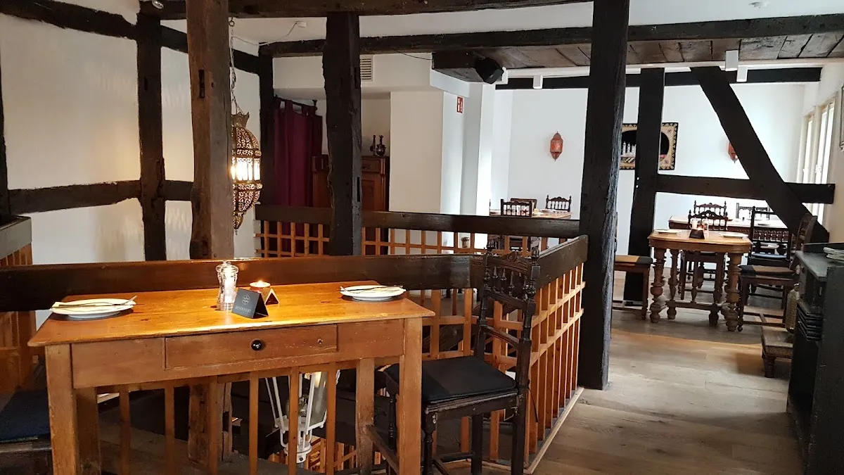 BookNoFees: Restaurace – Haveli – Hattingen – Palác, foto 1