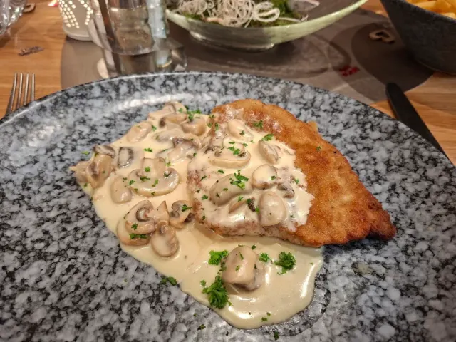 BookNoFees: Restaurace – Gasthof Wulf – Ense – Hostinec Wulf, foto 3