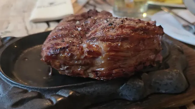BookNoFees: Restaurace – Am Piepersloh Steakhaus – Lüdenscheid – V restauraci Am Piepersloh Steakhaus, foto 3
