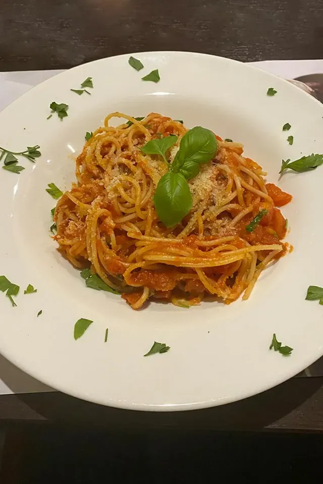 BookNoFees: Restaurace – La Costa – Werdohl – Pobřeží, foto 3