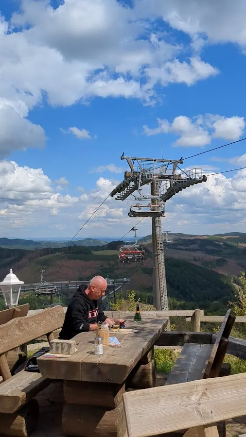 BookNoFees: Restaurace – Bobhaus – Winterberg – Bobhaus, foto 3