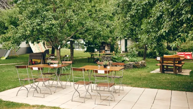 BookNoFees: Restaurace – Landgasthof Seemer – Eslohe-Wenholthausen – Venkovský hostinec Seemer, foto 3