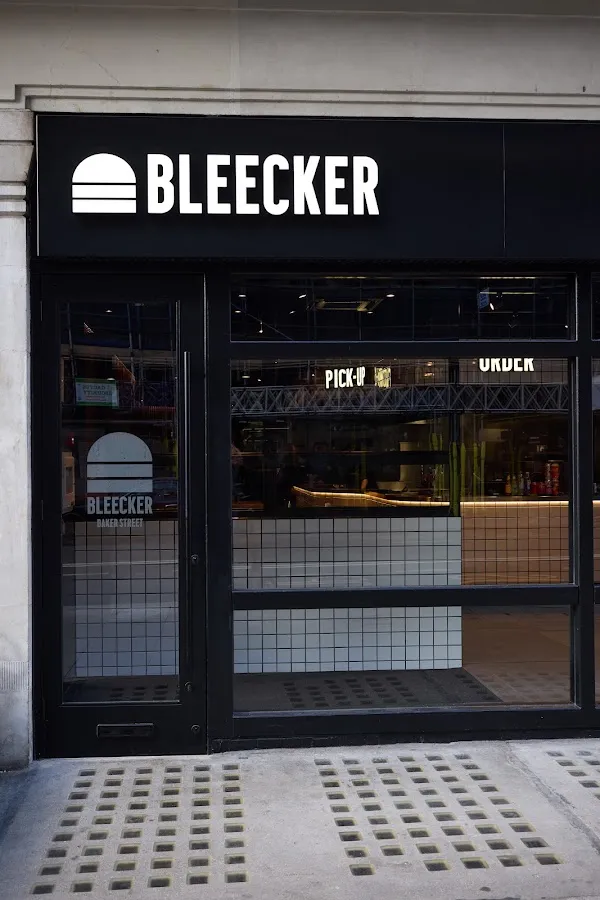 BookNoFees: Občerstvení – Bleecker – London – Bleecker, foto 1