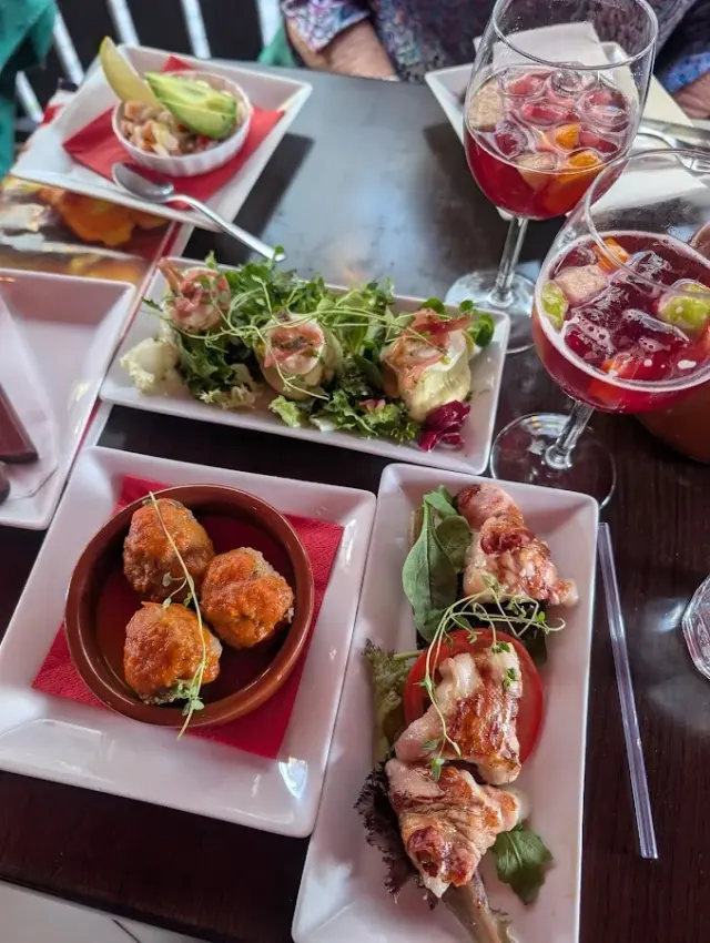 BookNoFees: Restaurace – Aqui – Stockholm – Zde, foto 2