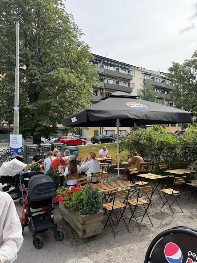 BookNoFees: Občerstvení – Daniels Burger & Grill – Stockholm – Daniels Burger & Grill, foto 2