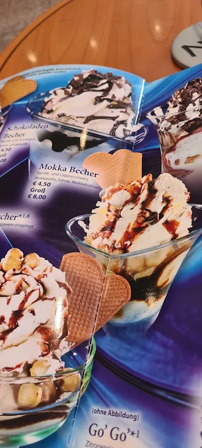 BookNoFees: Zmrzlina – Eiscafé Casal – Hamm – Eiscafé Casal, foto 2