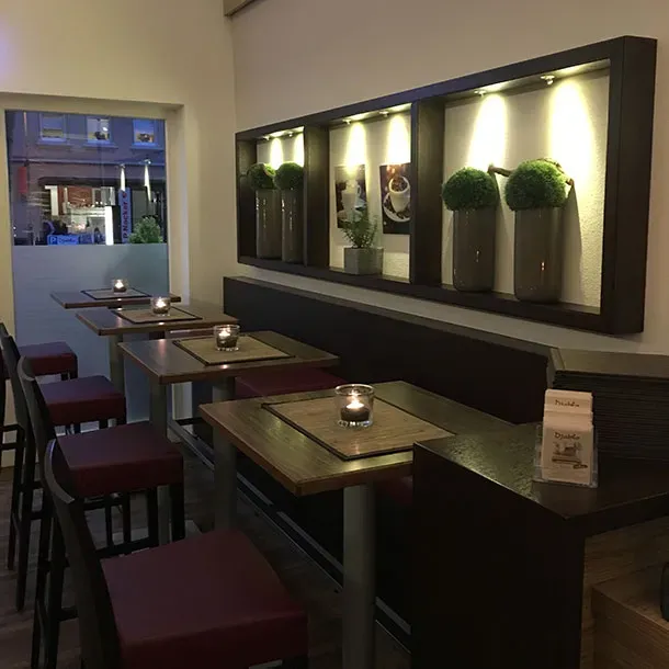 BookNoFees: Restaurace – Diablo – Eslohe – Ďábel, foto 3