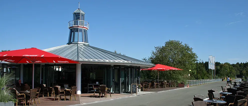 BookNoFees: Restaurace – Leuchtturm am Biggesee – Attendorn – Maják u jezera Biggesee, foto 1