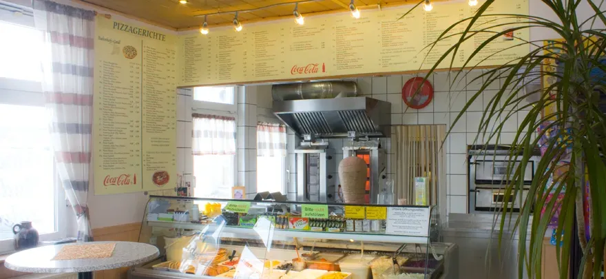 BookNoFees: Občerstvení – Bahnhofsgrill – Attendorn – Gril u nádraží, foto 1