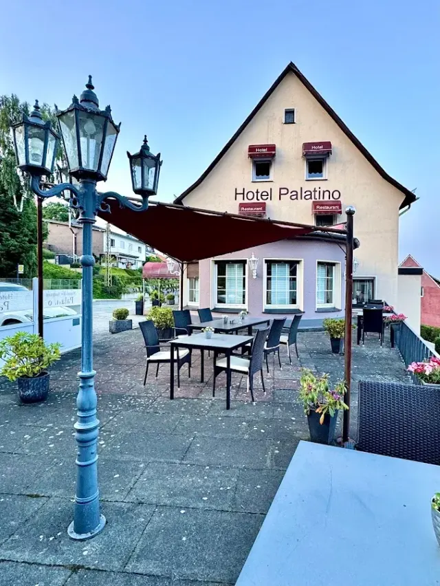 BookNoFees: Restaurace – Hotel Palatino – Sundern-Langscheid – Hotel Palatino, foto 2