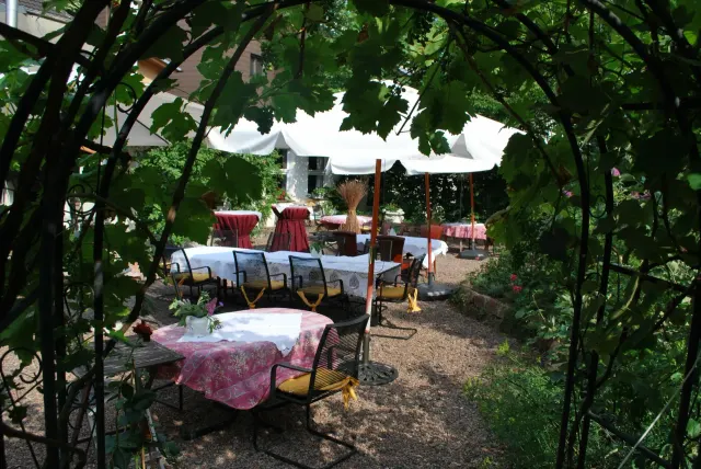 BookNoFees: Restaurace – Ristorante La Fenice – Arnsberg-Neheim – Restaurace La Fenice, foto 3