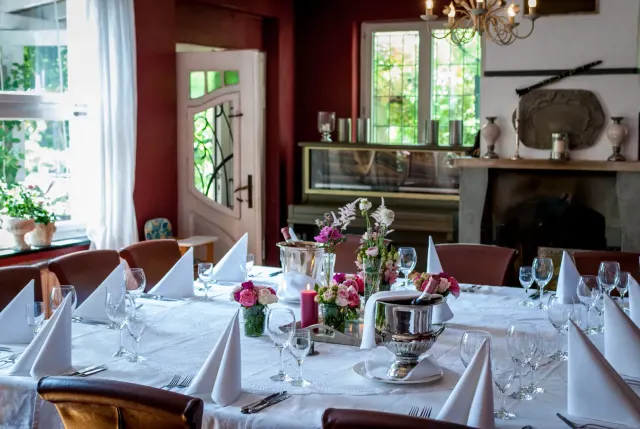 BookNoFees: Restaurace – Ristorante La Fenice – Arnsberg-Neheim – Restaurace La Fenice, foto 4