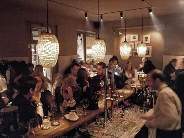 BookNoFees: Restaurace – La Vita è Bella – Vienna – Život je krásný, foto 2