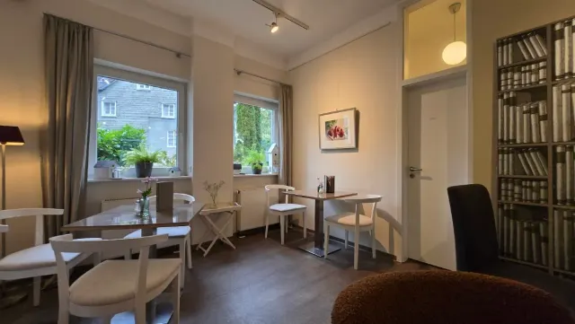 BookNoFees: Restaurace – Café Krokant – Sprockhövel – Kavárna Krokant, foto 3