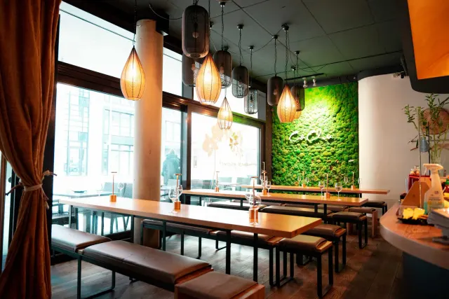 BookNoFees: Restaurace – Cô Chu – Berlin – Paní Chu, foto 2