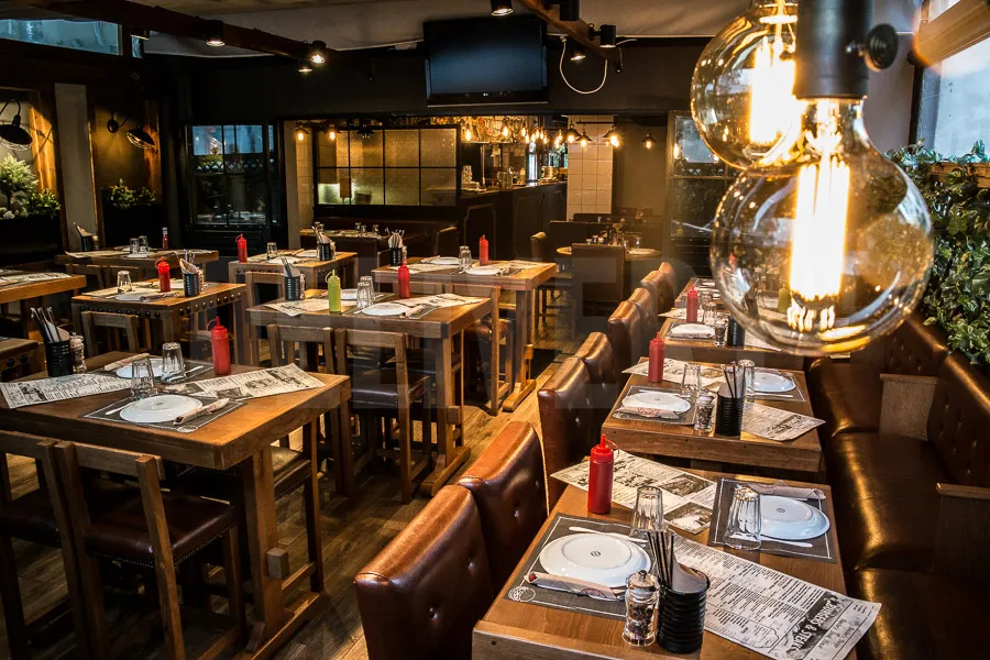 BookNoFees: Restaurace – Butcher's Burger – Athens – Butcherův burger, foto 1