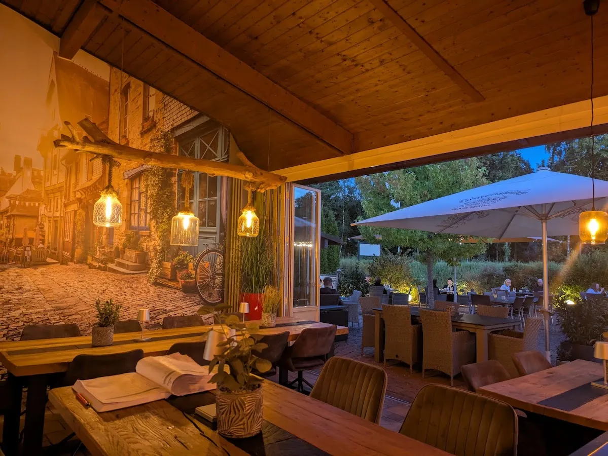 BookNoFees: Restaurace – Bistro Dinellis – Ense – Bistro Dinellis, foto 1