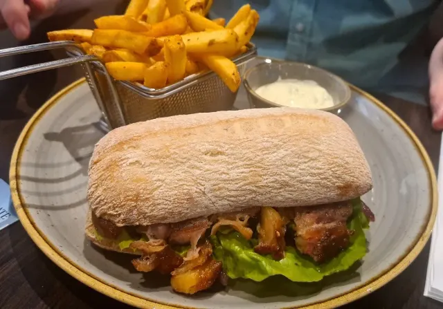 BookNoFees: Restaurace – Grill & Grain Restaurant – Dublin – Restaurace Grill & Grain, foto 3