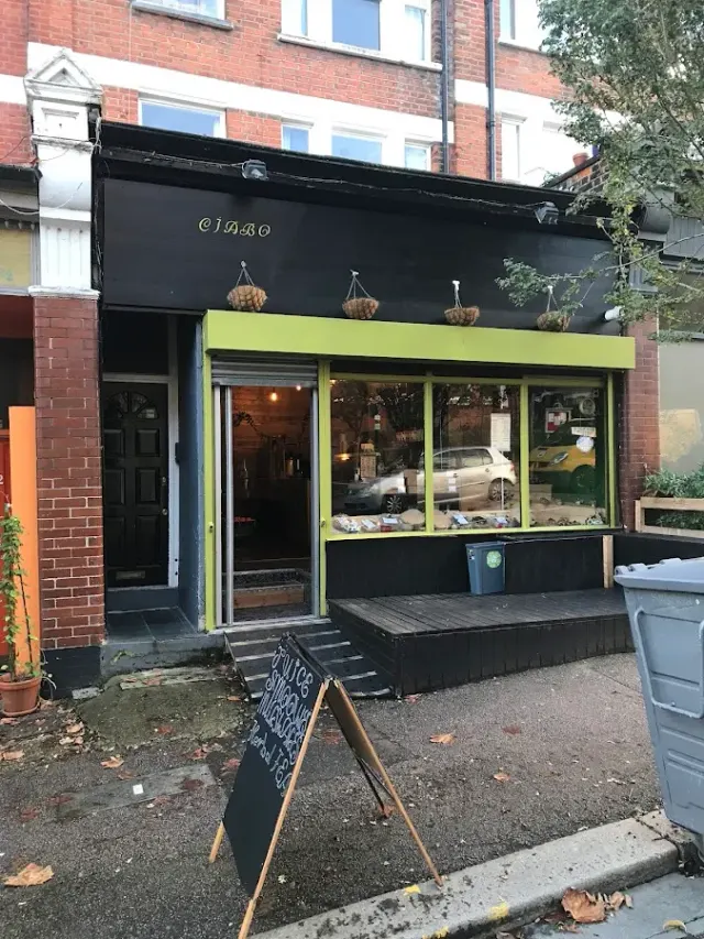 BookNoFees: Ciab Organic cafe, London