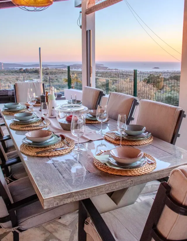 BookNoFees: Vila Alcinda – Rogoznica