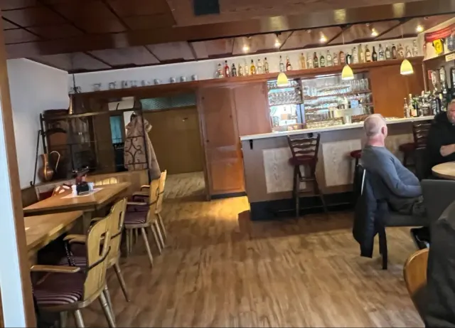 BookNoFees: Restaurace – Haus Mäler – Breckerfeld – Dům Mäler, foto 3