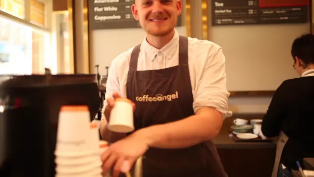 BookNoFees: Kavárna – Coffee Angel – Dublin – Kávový anděl, foto 3