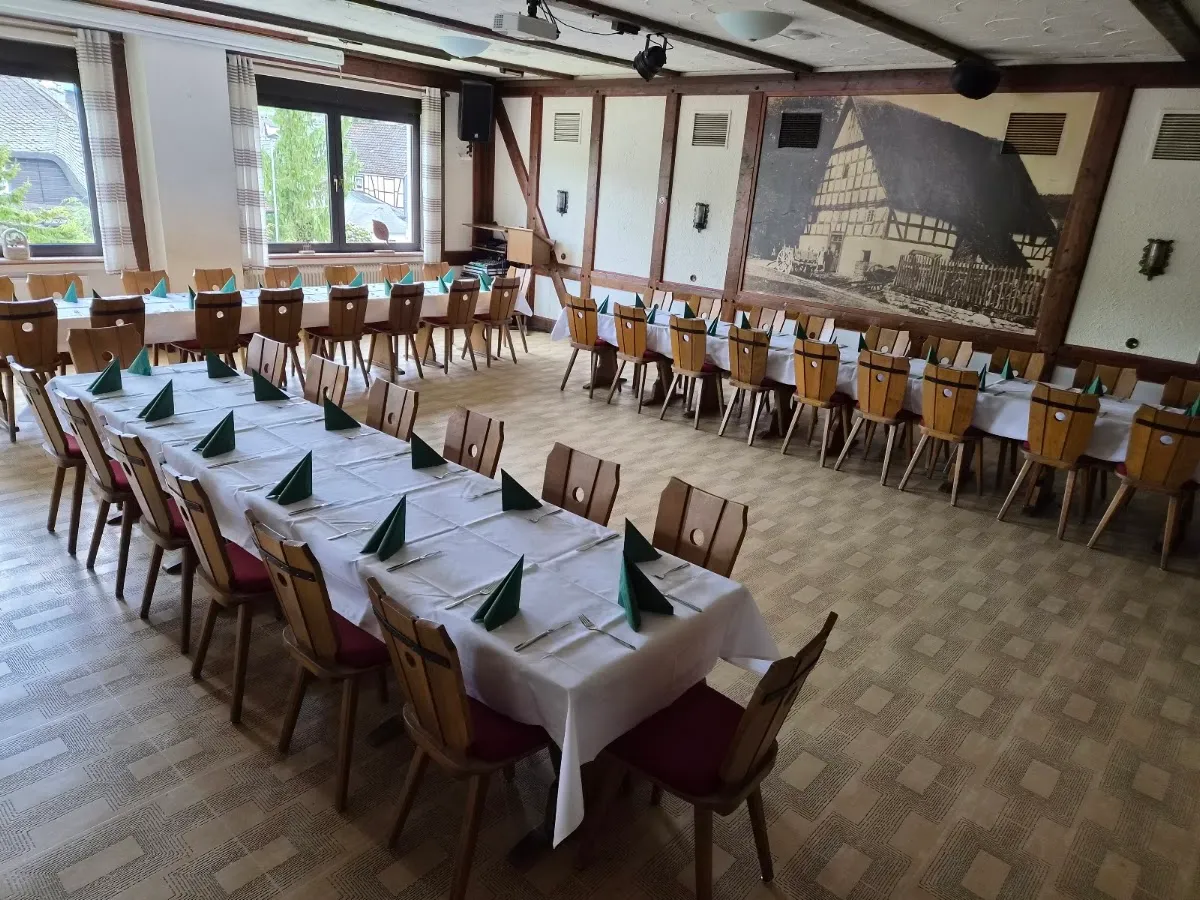 BookNoFees: Restaurace – Gaststätte Schriener – Finnentrop – Restaurace Schriener, foto 1