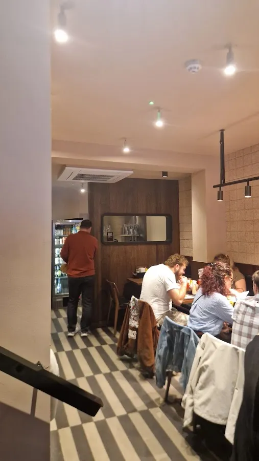 BookNoFees: Restaurace – Bunsen – Dublin – Bunsen, foto 2