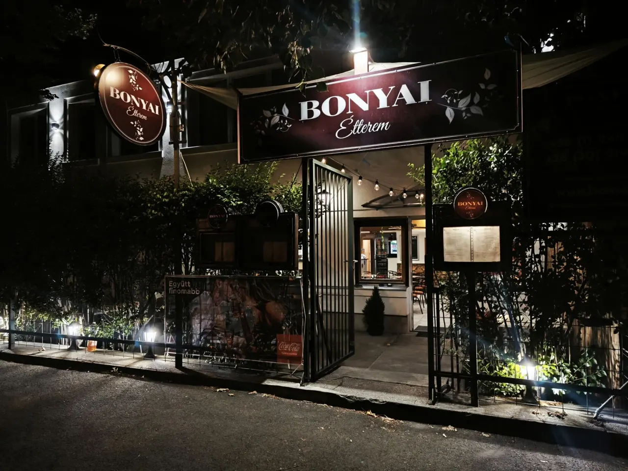 BookNoFees: Restaurace – Bonyai Étterem – Budapest – Restaurace Bonyai, foto 1
