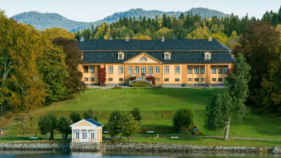BookNoFees: Kavárna – Bogstad gård kafé – Oslo – Kavárna na statku Bogstad, foto 1