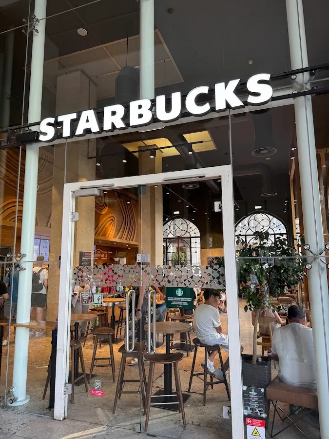 BookNoFees: Restaurace – Starbucks – Lisbon – Starbucks, foto 1