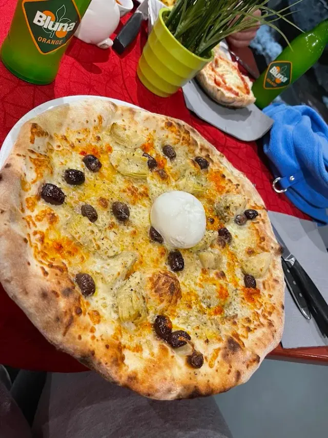 BookNoFees: Restaurace – Kolpinghaus Zum Hexenturm – Rüthen – Kolpingův dům „Zum Hexenturm“, foto 3