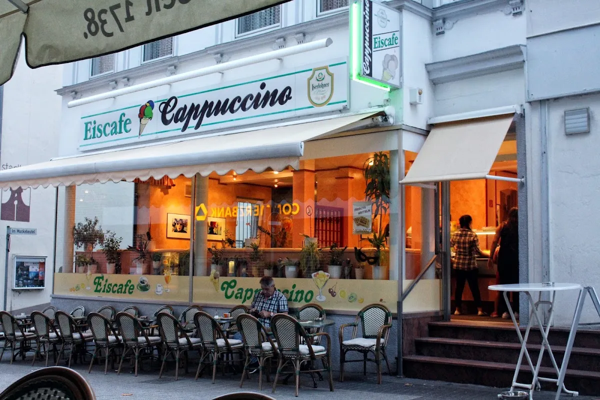 BookNoFees: Restaurace – Eiscafé Cappuccino – Altena – Eiscafé Cappuccino, foto 1