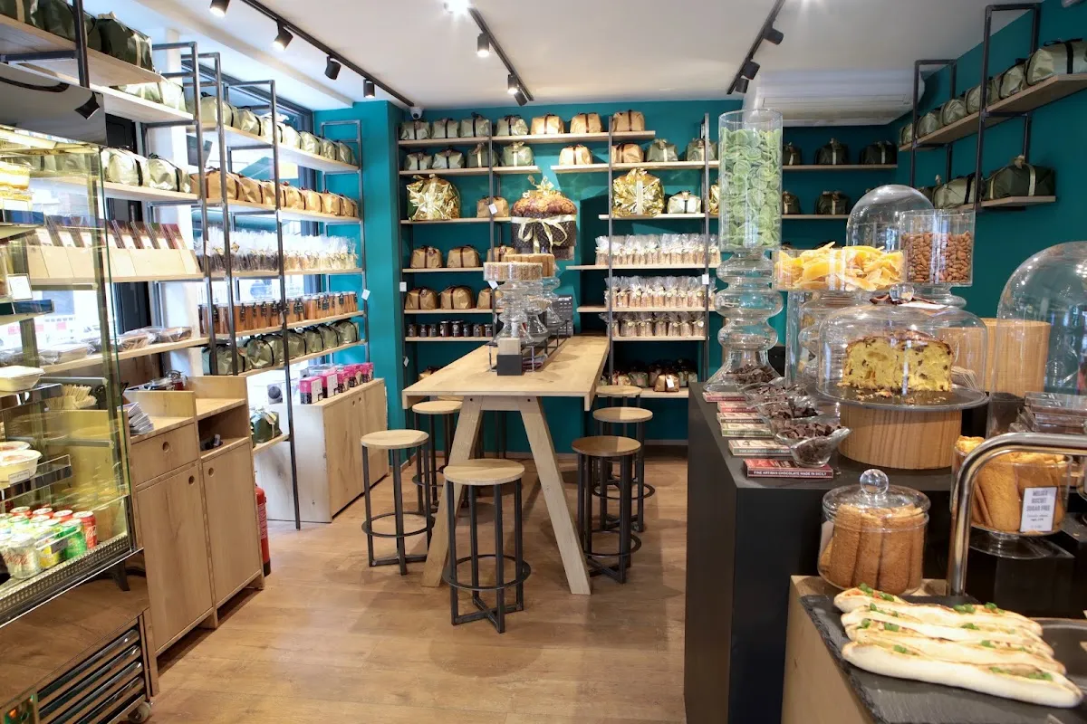 BookNoFees: Kavárna – Arro Coffee - The Temple of Coffee – London – Arro Coffee – Chrám kávy, foto 1